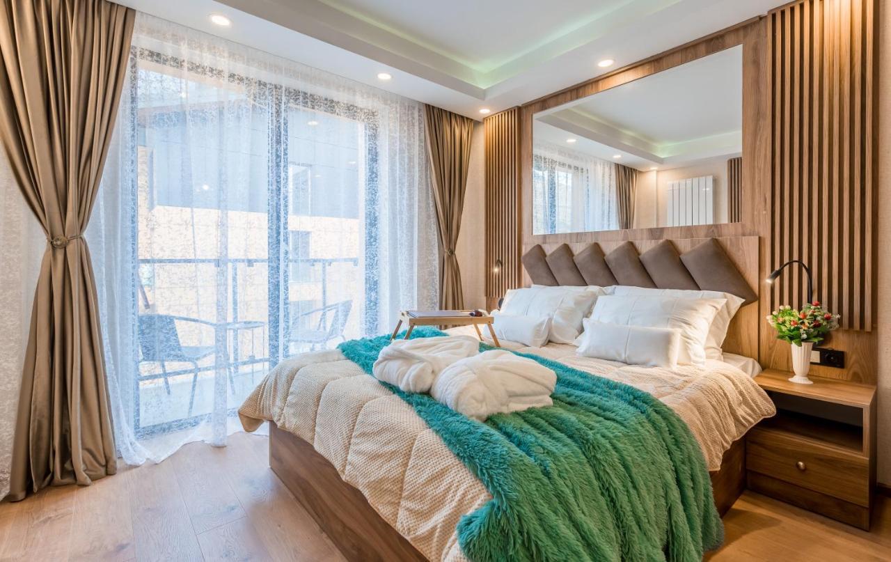 Апартаменти Four Seasons In New Гудаурі Екстер'єр фото